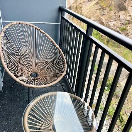 Luxury Furnished Apartment In Heart Of Quincy Exterior photo